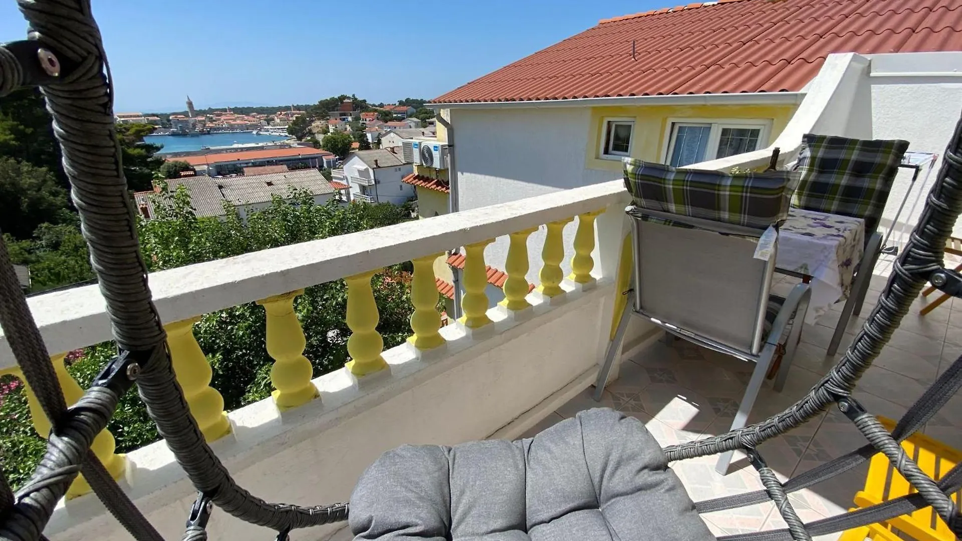 Apartments Mare Banjol